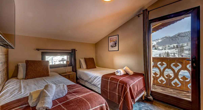 Chalet Little Riva, La Plagne Village ski chalet, image 5